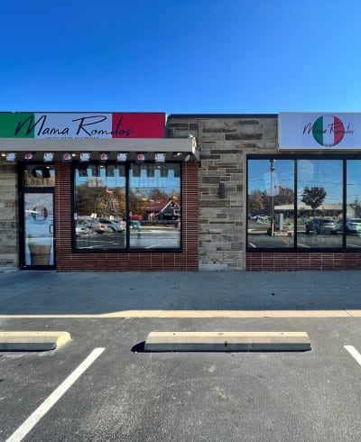 Mama Romito's Pub & Pizzeria